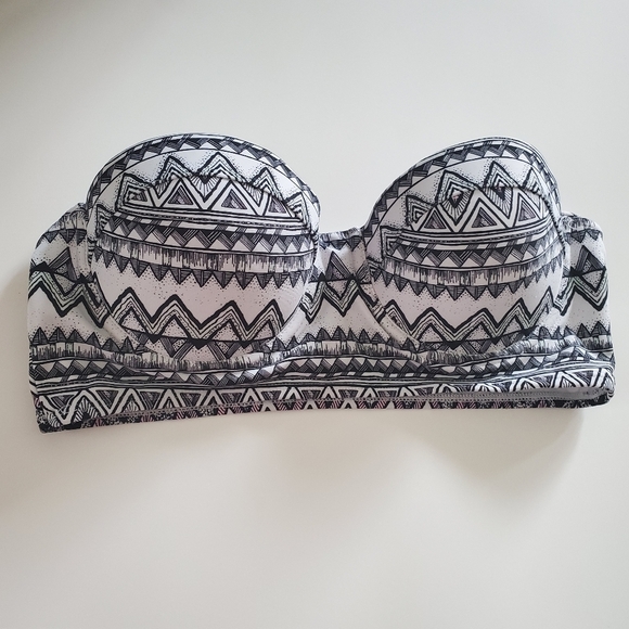 Ardene Swim Bathing Suit  Top - Picture 1 of 9